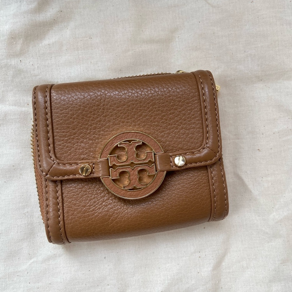 Tory Burch Brown Amanda Leather Wallet